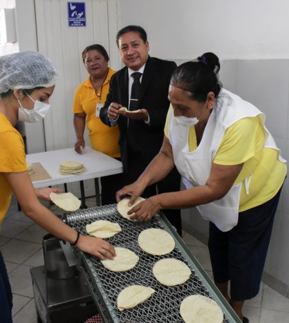 Inauguran nueva tortillería en la Colonia Quintas de La Hacienda