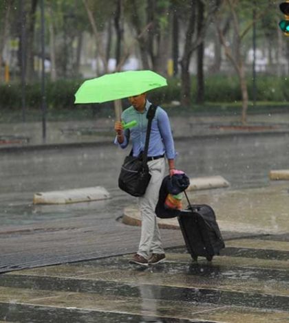 ¡Cuídate! Pronostican día lluvioso y con granizo en Valle de México: SMN