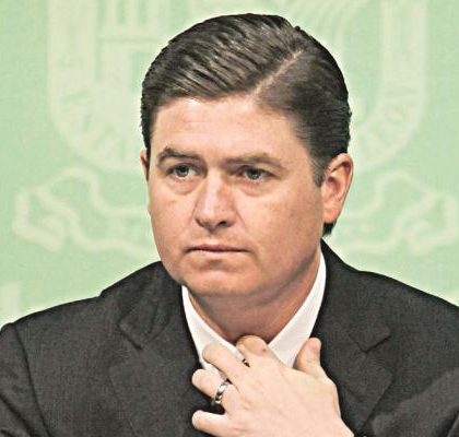 Niega juez congelar cualquier orden de aprehensión contra Rodrigo Medina