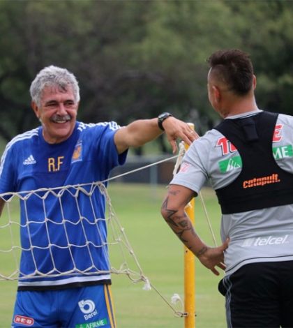 ‘Tuca’ Ferretti no considera una revancha enfrentar a Chivas