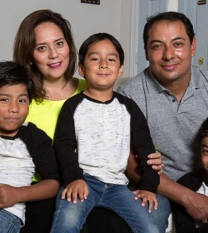 Frenan en Canadá deportación de una familia mexicana