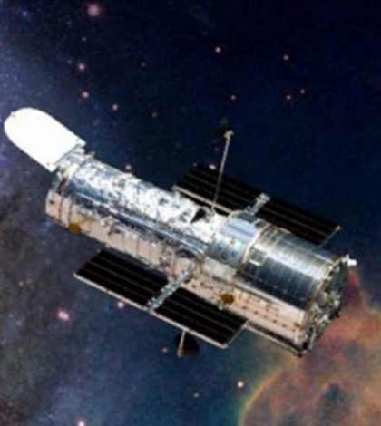 Telescopio Hubble captura exoplaneta negro que retiene luz