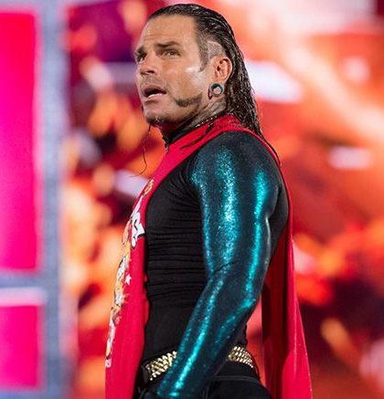 Jeff Hardy será operado de lesión en manguito rotador
