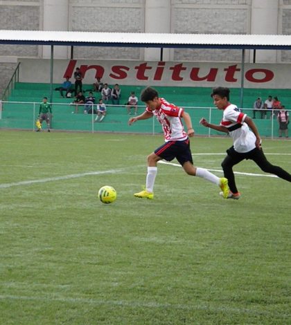 Chivas Potosí en la unidad deportiva Adolfo López Mateos y Vallejo