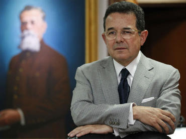 Embajador mexicano ocultó 1.2 MDD en Andorra, revela El País
