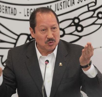 Leonel Godoy renuncia al PRD por Frente Amplio