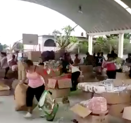Ante la desesperación, vecinos saquean centro de acopio en Jojutla, Morelos