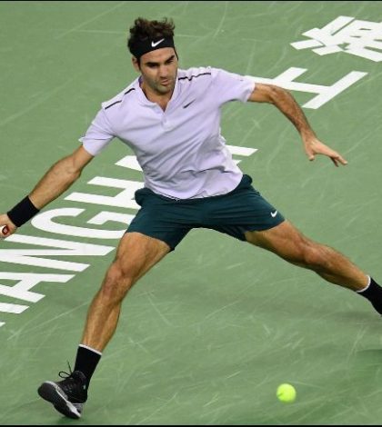 Federer avanza a octavos en el torneo de Shanghái ante Schwartzman