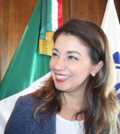 Josefina Salazar se pronuncia  contra los matrimonios igualitarios