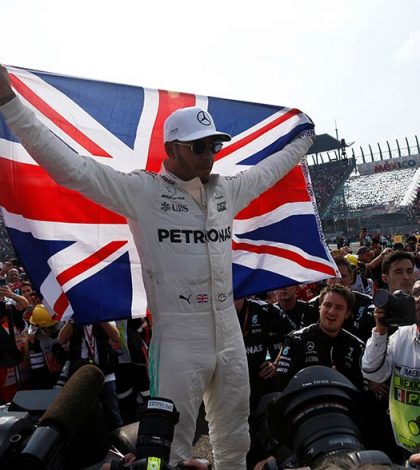 ¡Hamilton el  Rey de F1!