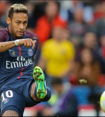 Neymar recibiría tres millones de euros si gana el Balón de Oro