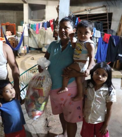 Solidaridad potosina llega directamente  a familias damnificadas de Oaxaca