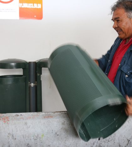 Garantizan servicio de recolección de basura en papeleras citadinas