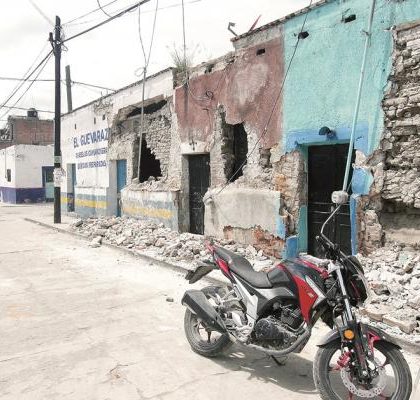 Anuncian apertura de mil 930 escuelas en Puebla tras sismo: SEP