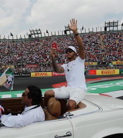 Hamilton es campeón de F1; Verstappen se lleva el GP de México
