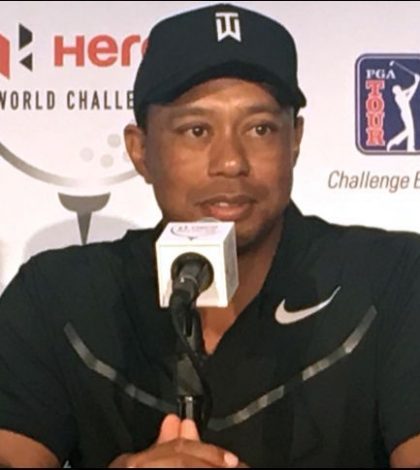 Tiger Woods regresa al golf tras nueve meses de inactividad