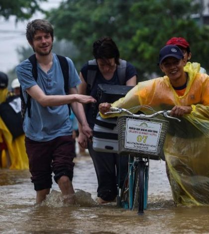 Suben a 47 los muertos por el tifón «Damrey» en Vietnam