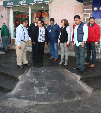 Instalan accesos para discapacitados en Mercado Hidalgo