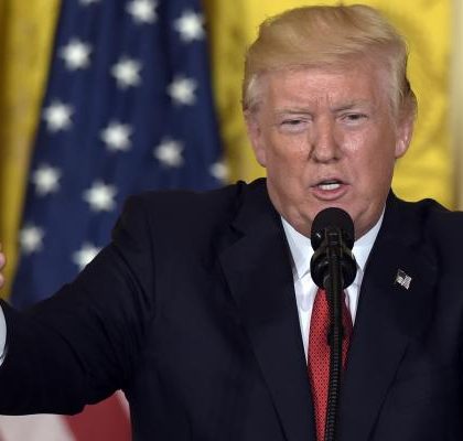 «¡Construyan el muro!», clama Trump tras absolución de mexicano indocumentado