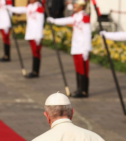 Exige Papa compromiso contra la corrupción en AL
