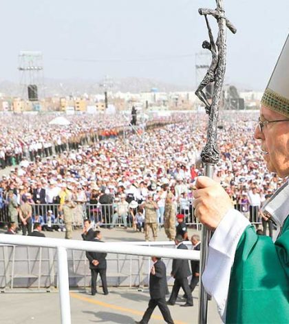 ‘La política está muy enferma’: Papa Francisco
