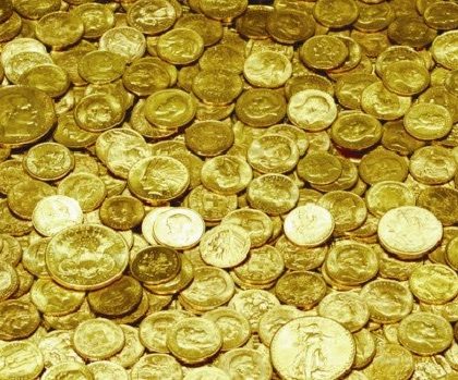Hereda una casa y halla más de 3 millones de dólares en monedas de oro