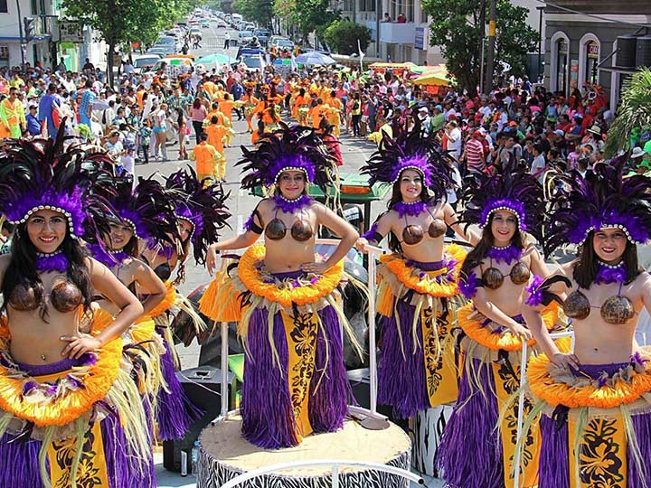 Miles disfrutan del segundo día del carnaval de Veracruz El Heraldo