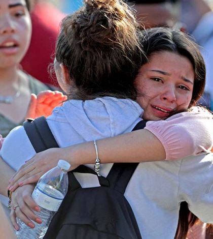 Alumnos viven momentos de horror durante ataque en Florida
