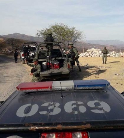 Autoridades rescatan a 7 personas en Guerrero; buscan a 2 más