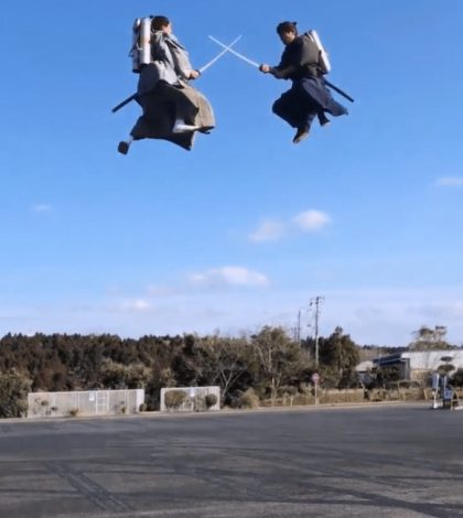 Batallas de samurais en el aire, el último éxito en Japón