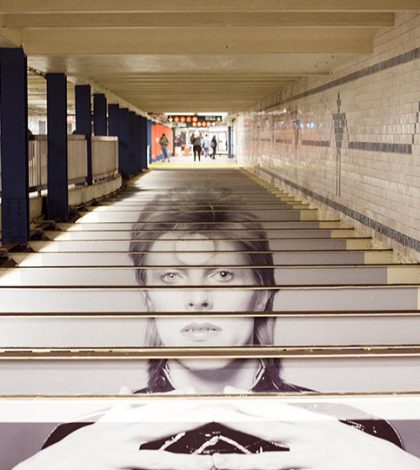 Estación del metro neoyorquino recuerda a David Bowie