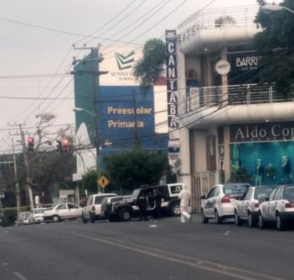 Ataque armado en plaza comercial de Cuernavaca; hay 12 heridos