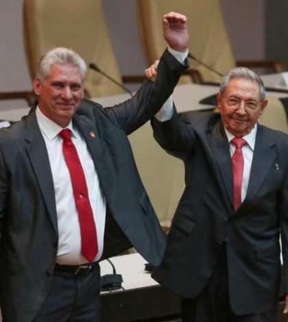 Miguel Díaz-Canel promete servir a los intereses del pueblo cubano