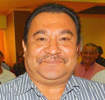 Alcalde de Tamazunchale con licencia se desiste de candidatura a diputado federal