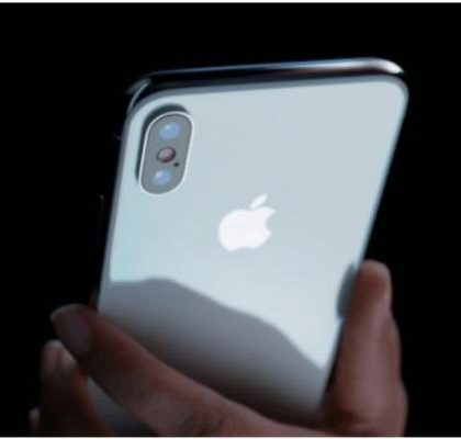 Apple podría presentar un iPhone con triple cámara