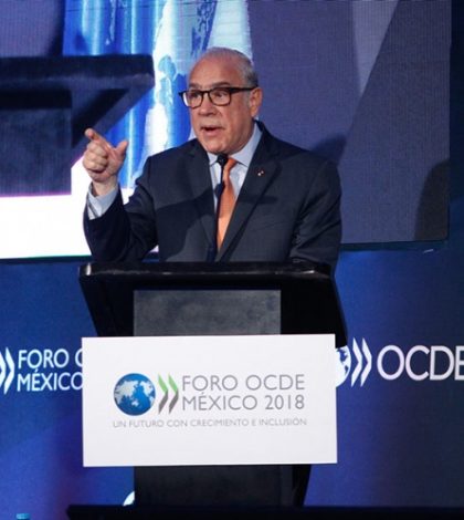 OCDE mejora previsión de  crecimiento de economía mexicana