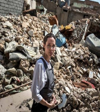Tras visitar Irak Angelina Jolie pide apoyo para los iraquíes
