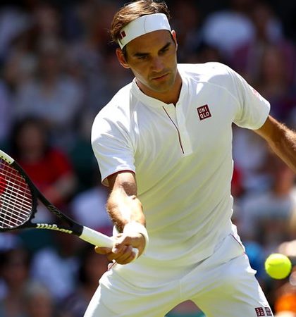 Federer inició con éxito su defensa en Wimbledon