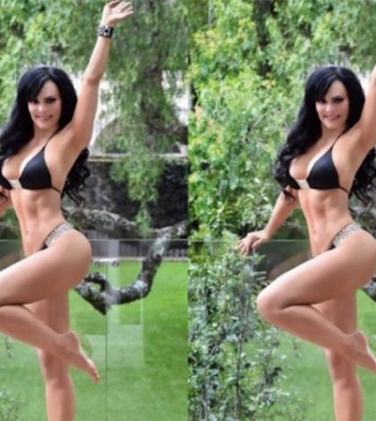 Maribel Guardia festeja en bikini a sus 2 millones de seguidores