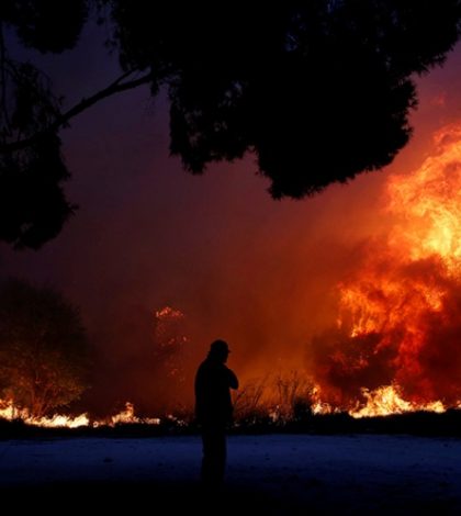 Elevan a 7 la cifra de muertos por incendios en Grecia