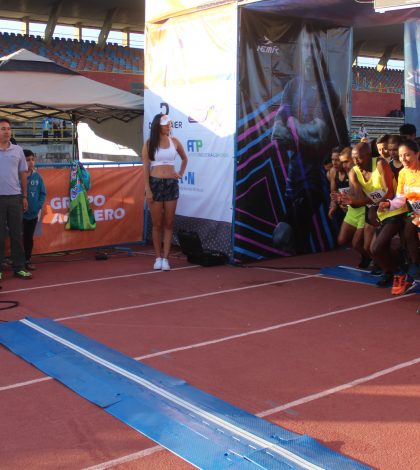 Kenianos se llevan la por carrera atlética «Corriendo por una vida digna»
