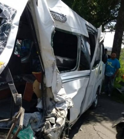 #Video: Se registra fuerte accidente en la carretera Xochimilco-Topilejo