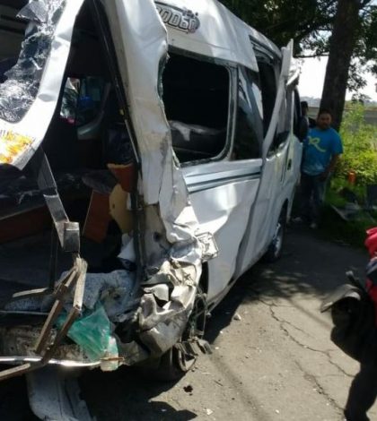 Reportan 15 heridos tras accidente en carretera Xochimilco-Topilejo