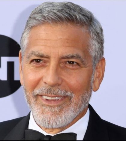 George Clooney sufre un accidente de moto en Italia