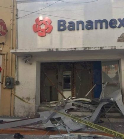 ¡Como de película! Se llevan dos cajeros automáticos en Guanajuato