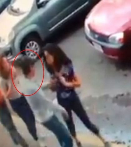 #Video: Captan violento asalto a dos chicas en Tlalpan