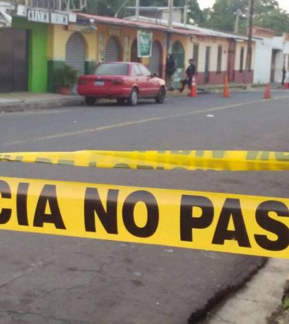 Atentado en la Huasteca; lanzan granada contra auto en Tanquián