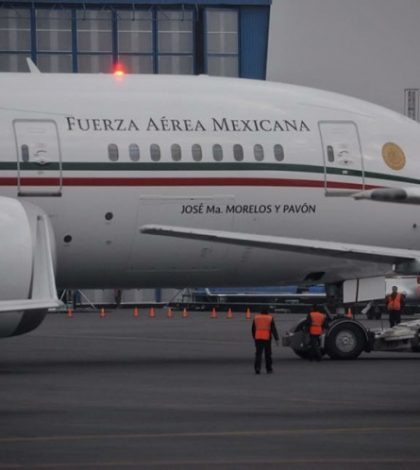 Por falla en avión presidencial, Peña cambia de aeronave para volver a México