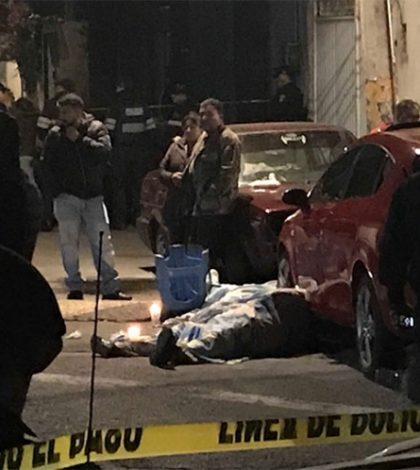 Noche violenta en CDMX; matan a tres en menos de una hora