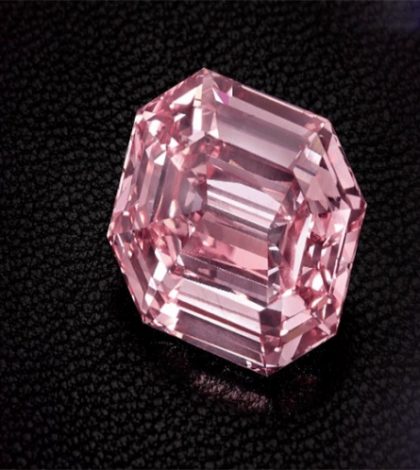 Diamante rosa será subastado; está valuado en 50 mdd